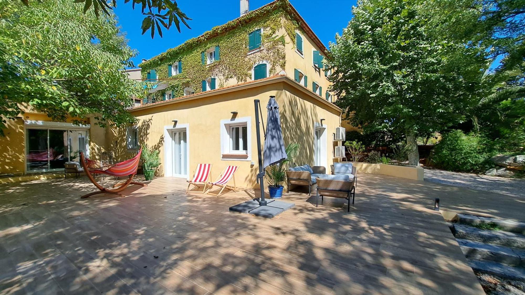 Les Chambres Du Chateau De Fenestrelle Aubagne Exterior foto