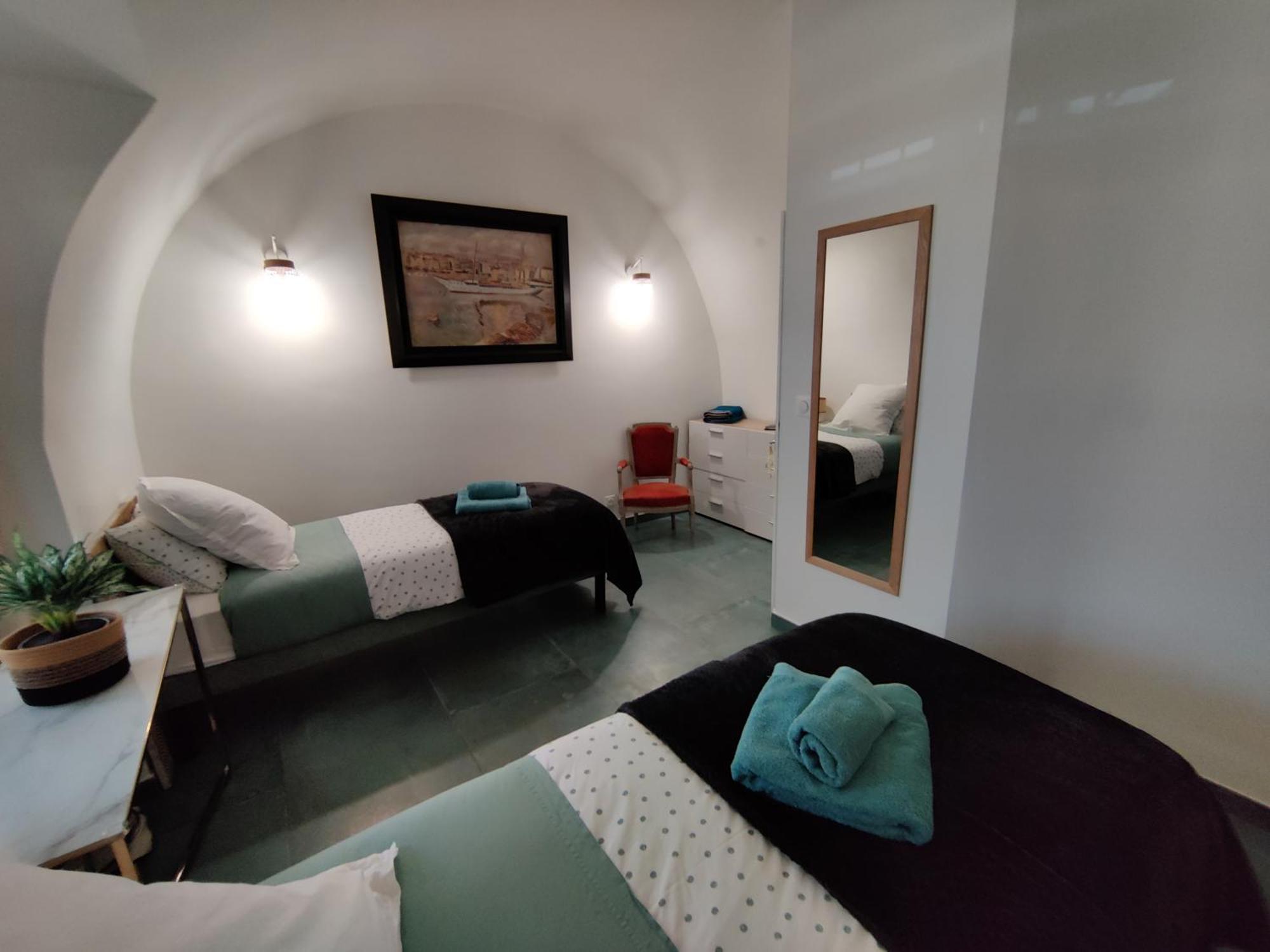 Les Chambres Du Chateau De Fenestrelle Aubagne Exterior foto